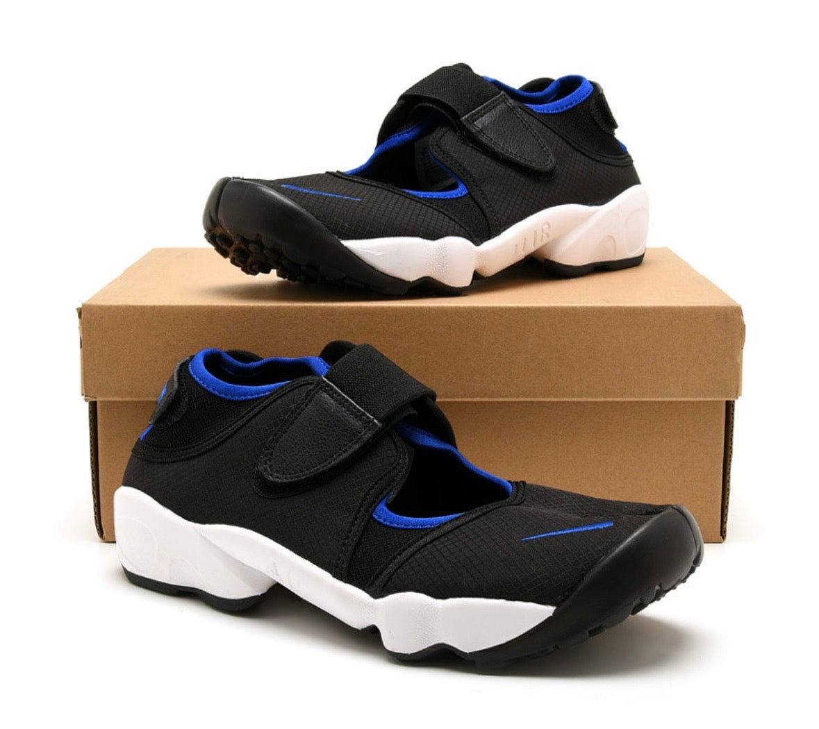 NIKE RIFT