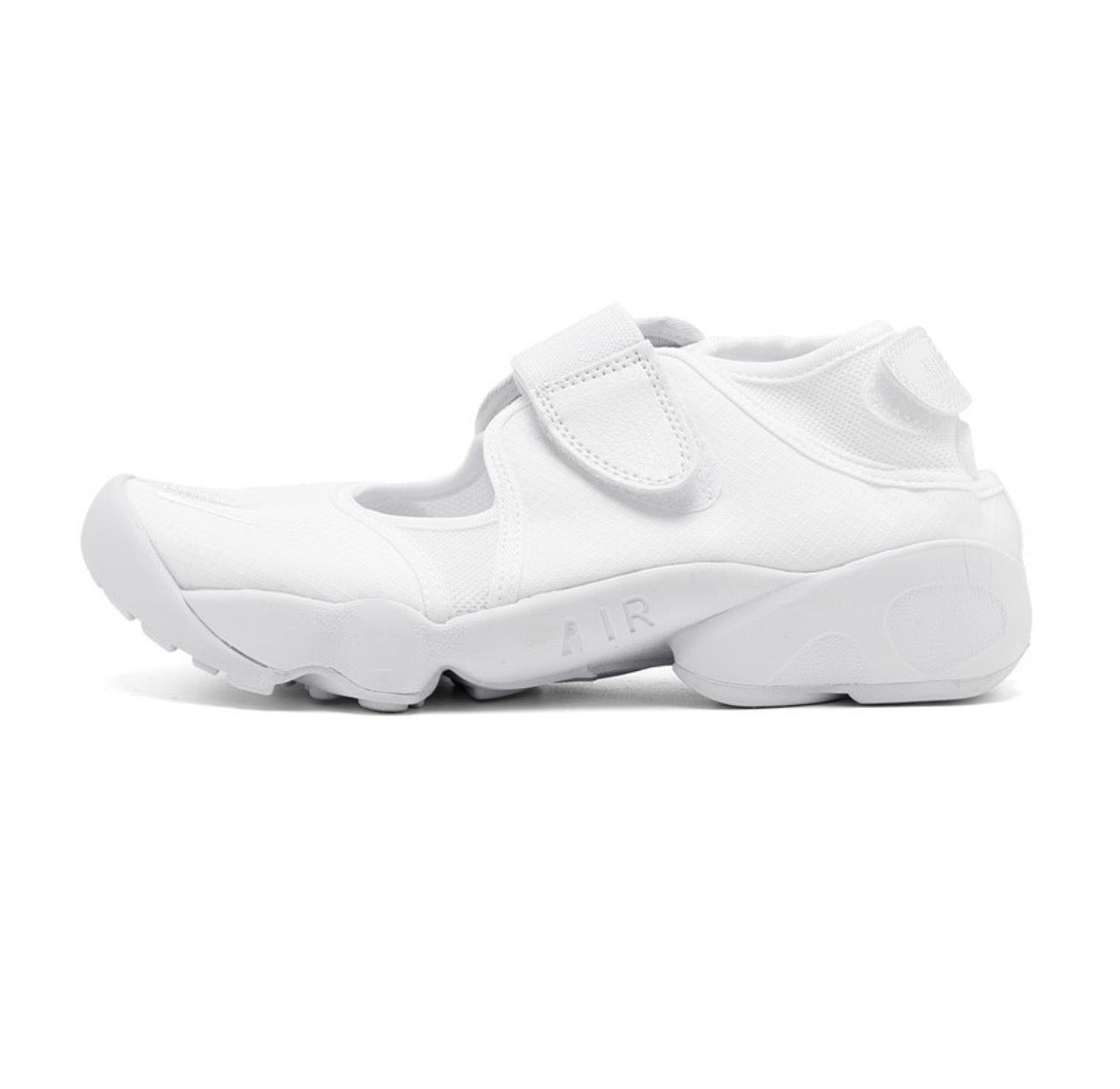 NIKE RIFT