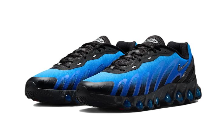 NIKE DN8