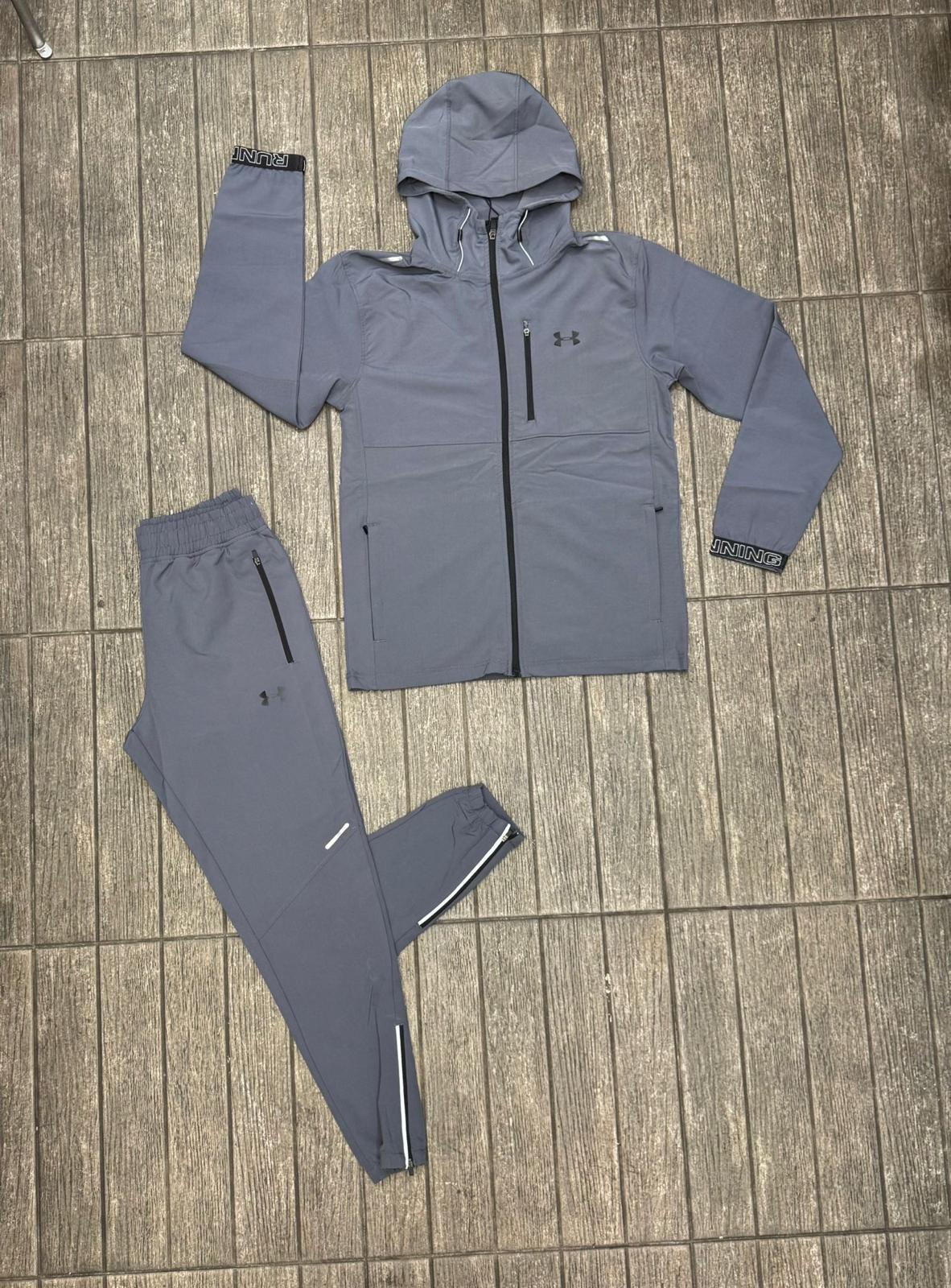 ENSEMBLES UNDER ARMOUR