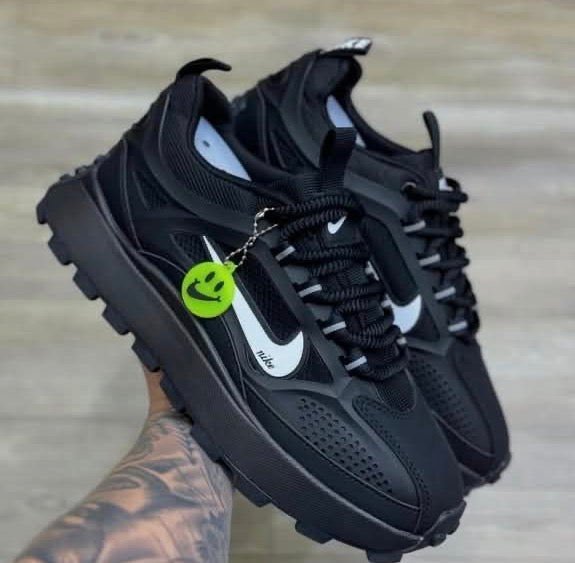 NIKE BAILLELLI