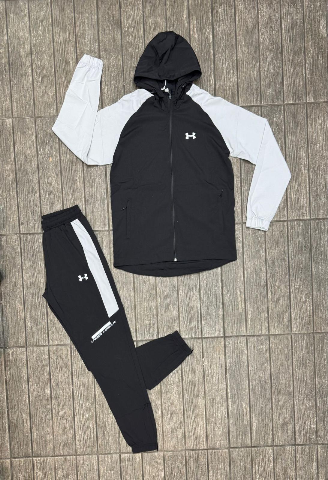 ENSEMBLES UNDER ARMOUR